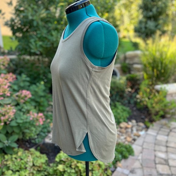 Banana Republic Top, Medium - Picture 2 of 6